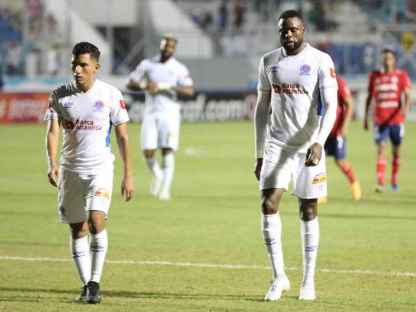 Pese al triunfo ante los chapines, al León no le ajustó dijo adiós a la Copa Centroamericana y a la Copa de Campeones de la Concacaf.