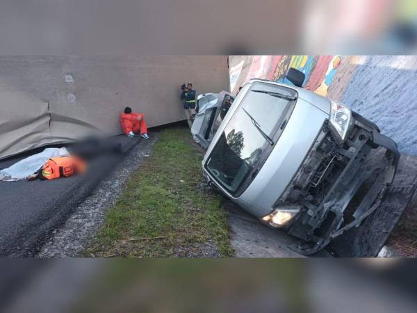 El incidente ocurrió en una pronunciada vuelta de la zona, cuando el conductor de la rastra perdió el control e impacto en el vehículo de INP por la parte trasera.