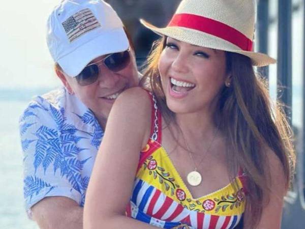 Una exempleada de Thalía y Tommy Mottola ha causado revuelo al hacer íntimas confesiones de la pareja, entre ellas que la cantante maltrata a su esposo y no comparten habitación ni baño desde hace más de 20 años.