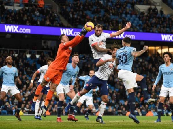 Los 'Citizens' suman 12 victorias en el campeonato inglés, y con 38 puntos de 42 posibles lideran la tabla con cinco unidades más que el Liverpool. (Foto: AFP)