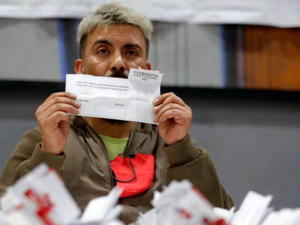 A las 7:00 de la noche cerraron los centros de votación.