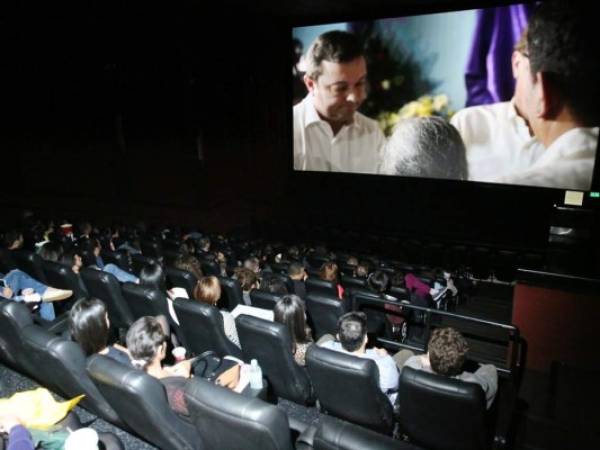 La inauguración del V Festival Internacional de Cortometrajes de Diario EL HERALDO se realizó en Cinemark de City Mall con una noche de cine catracho.