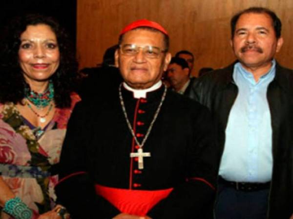 El cardenal nicaragüense Miguel Obando y Bravo era un influyente líder religioso, aliado del presidente Daniel Ortega. (Foto: Redes)