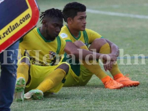 El rostro de los jugadores de Social Sol al finalizar el encuentro ante Motagua, era un poema. (Fotos: Delmer Martínez / Grupo Opsa)