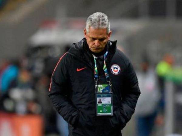 Reinaldo Rueda estuvo al frente de Chile por dos años, dejando a la selección en plena eliminatoria para tomar las riendas de Colombia.