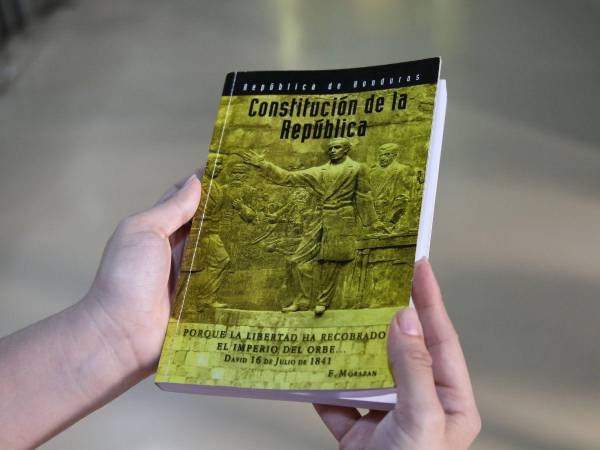 Los expertos aseguraron que la Constitución de la República contempla los mecanismos para suscribir o derogar un tratado con otra nación.