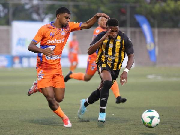 Franklin Flores y Samuel Elvir se volverán a enfrentar en el juego entre Lobos UPN y Real España.