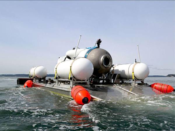 La guardia costera de Estados Unidos y OceanGate Expeditions anunciaron el jueves que los pasajeros del sumergible perdido desde el domingo habían muerto en la “implosión catastrófica”.