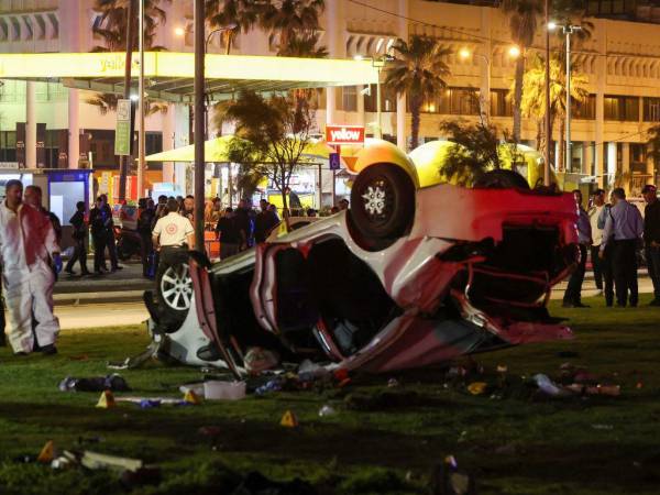 Horas de terror se vivieron en Tel Aviv, Israel, luego que un vehículo que atropellara a varios peatones en el paseo marítimo de la ciudad que dejó una persona muerta y cinco heridas en lo que es considerado como un ataque terrorista. A continuación los detalles.