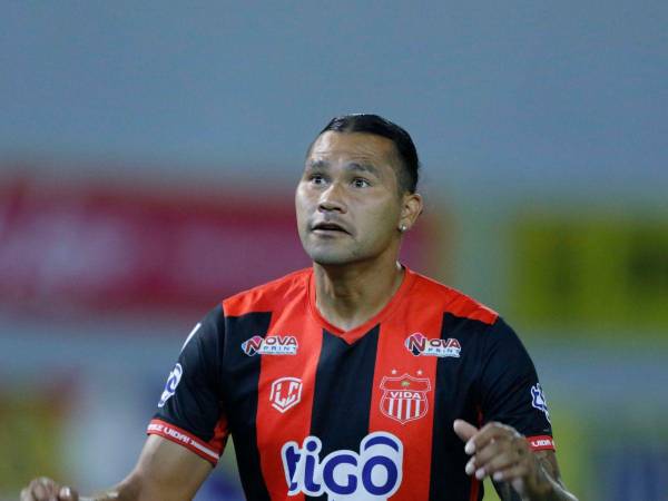 Carlos “Gullit” Peña será de la partida este sábado en Choluteca ante los Lobos.