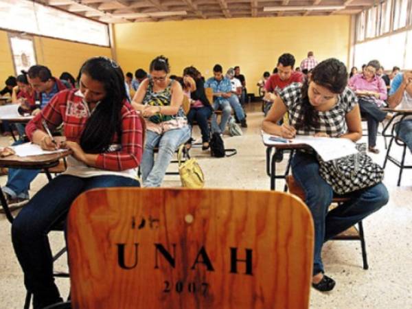 Las clases iniciaron con normalidad tras tres días de pausa. (Foto: El Heraldo)