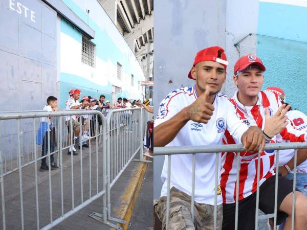 Cientos de aficionados comienzan a llegar al Chelato Uclés horas antes de que ruede el balón en la final de vuelta entre Olimpia y Motagua. Predominan los merengues.