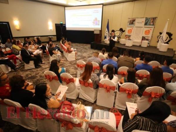 Con el lema ¡Los niños y niñas no deben trabajar más que en sus sueños!, World Vision de Honduras en conjunto con la Secretaría de Trabajo y Seguridad Social (STSS) presentaron el diagnóstico denominado 'El Trabajo Infantil, contexto internacional y situación nacional' en un hotel capitalino. Foto: David Romero / EL HERALDO.