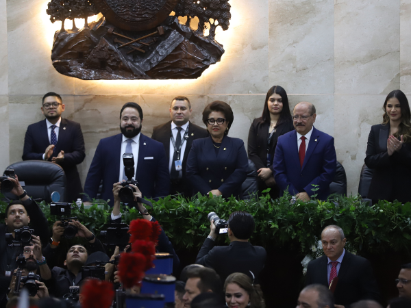 A las 3:00 de la tarde fue fijada la convocatoria para la sesión ordinaria.