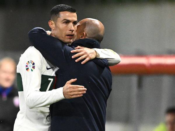 Cristiano Ronaldo y Cancelo cierran el encuentro contra el Liechtenstein con un 2-0 en la clasificación de la Eurocopa.