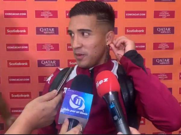 Michaell Chirinos estaba feliz de lograr anotar contra el Motagua y testa agradecido de que fuera con el Saprissa.