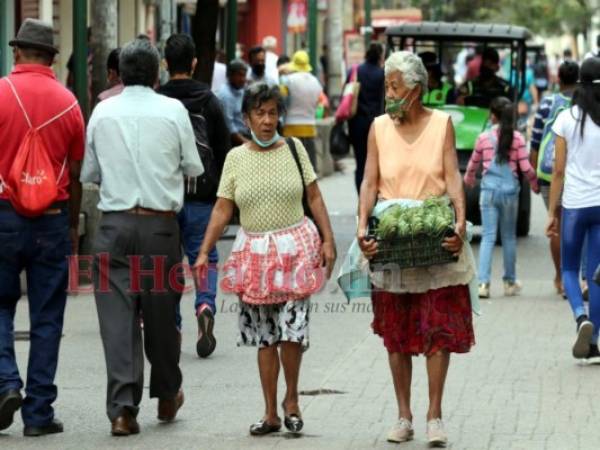 Los hondureños podrán circular hasta las 10 de la noche.