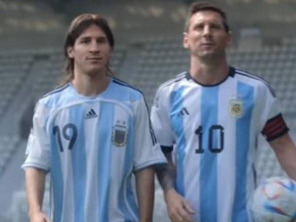 Lionel Messi aparece rodeado de sus diferentes versiones en el último comercial de Adidas.