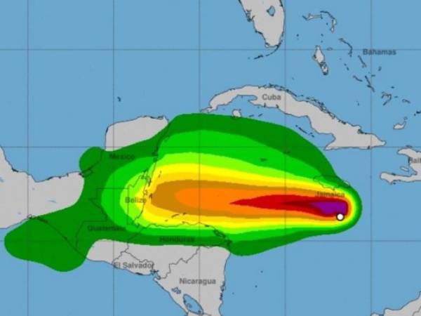 Autoridades hacen un llamado a la población para estar alerta ante la posibilidad del incremento de lluvias y el viento. Foto NHC