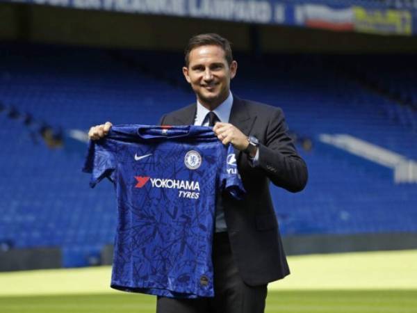 Frank Lampard al momento de la presentación como nuevo entrenador del Chelsea. Foto:AP