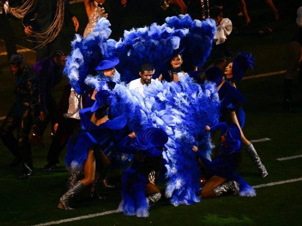 Usher se lució en el Halftime Show.