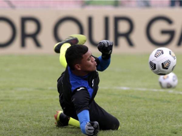 Juergen Jafeth García Colindres cuenta detalles de las propuesta que ha recibido, sus objetivos y lo que espera en este nuevo campeonato defendiendo el arco del Lone FC, de la segunda división.