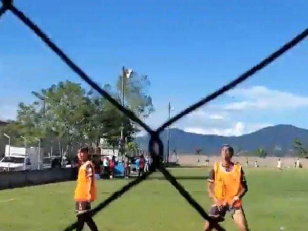 Un jugador del Deportes Savio generó mucha indignación con su festejo en Gracias, Lempira.