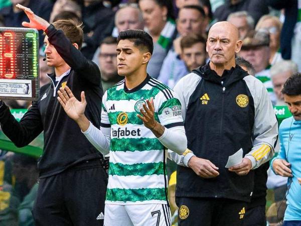 Luis Palma debutará con el Celtic en la Champions League en un encuentro contra el Feyenoord de Países Bajos.