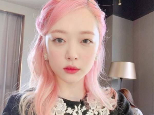 Sulli se hizo famosa por integrar la agrupación F(x). Foto: Instagram