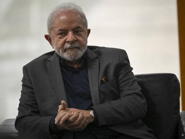 Biden le manifestó a Lula su apoyo por “la libre voluntad del pueblo brasilero expresada en las recientes elecciones presidenciales en Brasil, que el presidente Lula ganó”.