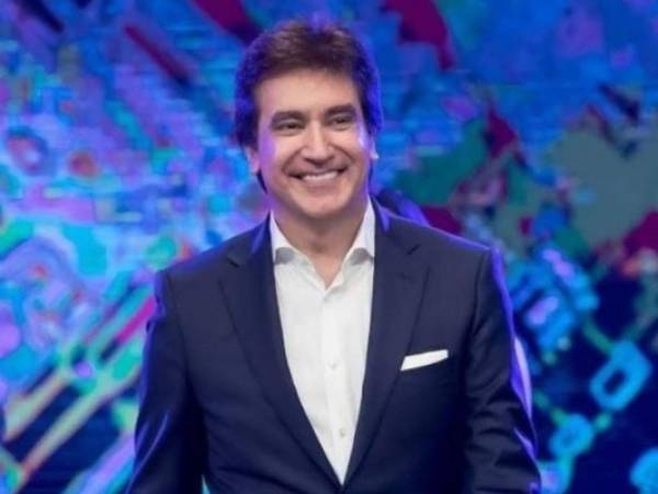 Dante Gebel es muy activo en redes sociales y suele causar polémica. Foto: Instagram