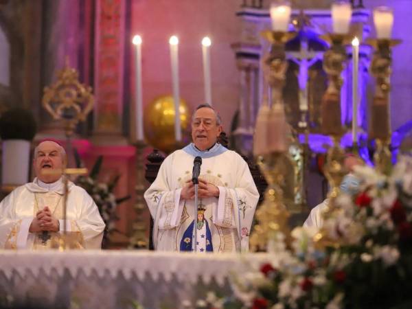 Cardenal Óscar Andrés Rodríguez.