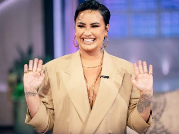 Demi Lovato confesó que le dio un concierto para un grupo de fantasmas.