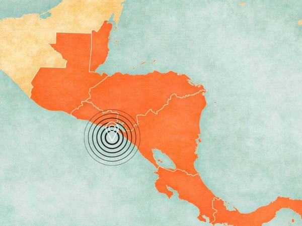 Hasta el momento las autoridades hondureñas no han reportado daños materiales ni víctimas por el fuerte sismo.