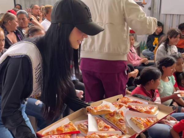 La Miss Honduras 2023, Zuheilyn Clemente, mejor conocida como Zu Clemente, fue parte de la entrega de alimentos y regalos a familias del crematorio municipal que forman parte del Proyecto ROHI, como antesala a la navidad. Cabe mencionar que la actividad altruista fue llevada a cabo por JAM Productions &amp; Shows y la Corporación Televicentro.