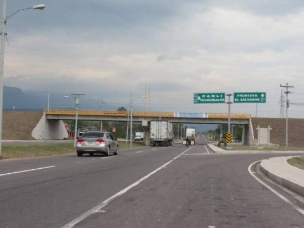 La inversión en carreteras se estima en 48,000 millones de lempiras.