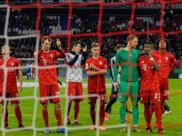 Otro grande de Alemania, el Bayer Leverkusen, quinto clasificado en la Bundesliga, selló el pase este miércoles a cuartos de final tras derrotar en casa 2-0 al Sttutgart, de la segunda división. Foto: AFP.