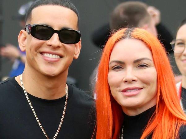 Daddy Yankee y Mireddys Gonzales reaparecen juntos en celebración de cumpleaños y disipan rumores de divorcio.