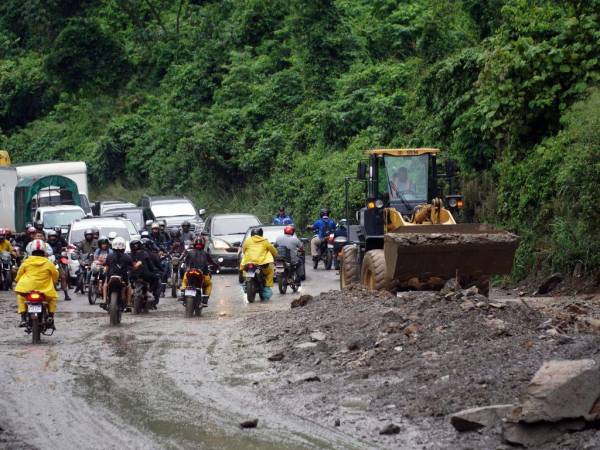 Por medio de notas, la Consecionaria Vial de Occidente (Covsa) le informó al nuevo gobierno que ellos habían ganado un proceso de licitación y tenían la concesión de la carretera de occidente.