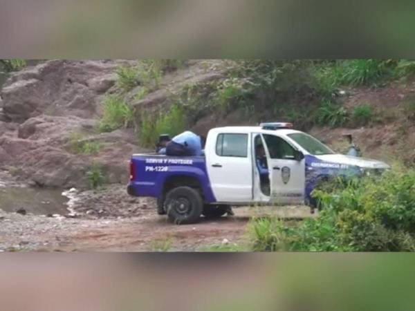 Una patrulla de la Policía Nacional llegó hasta el lugar.