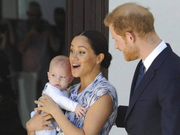 Esta es la segunda posta que Meghan y Harry comparten como familia. Foto: AP