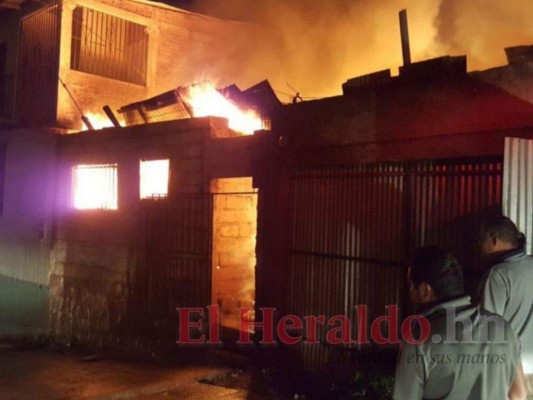 En el país, durante el 2021 se contabilizaron 925 incendios estructurales.