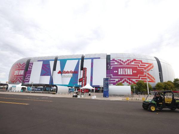 El State Farm Stadium de Glendale (Arizona) será escenario de una de las finales más parejas que se hayan visto en la NFL.