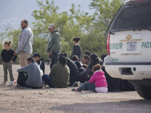 Los funcionarios estadounidenses insisten en que México actúe de manera más agresiva para evitar que los migrantes se desplacen por el país desde Centroamérica, mucho antes de llegar a la frontera de Estados Unidos. Foto: AFP.