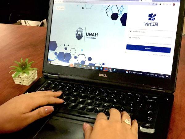 El campus virtual ofrece a los estudiantes la capacidad de presentar sus trabajos universitarios de manera más sencilla y eficaz.