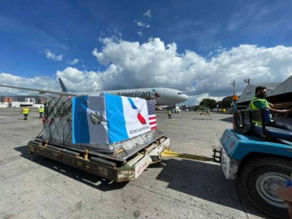 La aerolínea dijo en un comunicado que ha transportado todas las dosis al país sin ningún costo. Foto: Cortesía.