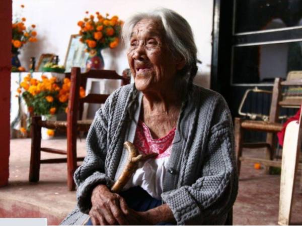 Según información de medios locales, Doña María había cumplido 109 años en septiembre pasado y murió en su pueblo natal de Santa Fe de la Laguna.