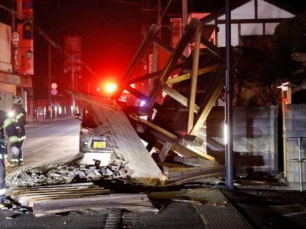 Justo antes de que los residentes de Tokio sintieran el temblor, el avanzado sistema de detección de sismos japonés solicitó a las cadenas de televisión que alertasen de un terremoto potencialmente fuerte.