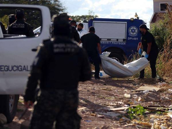 La violencia contra la mujer no cesa en Honduras. En las últimas semanas se han reportado varias muertes violentas en varios puntos del territorio nacional y mientras las cifras suben, no hay avances en las investigaciones pertinentes. A continuación más detalles sobre los recientes casos de impacto y recuentos oficiales.