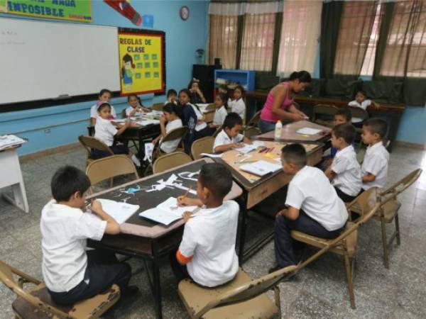 Los pequeños del CEB esperan competir por el primer lugar en la lucha por el ambiente. Foto: David Romero / EL HERALDO.